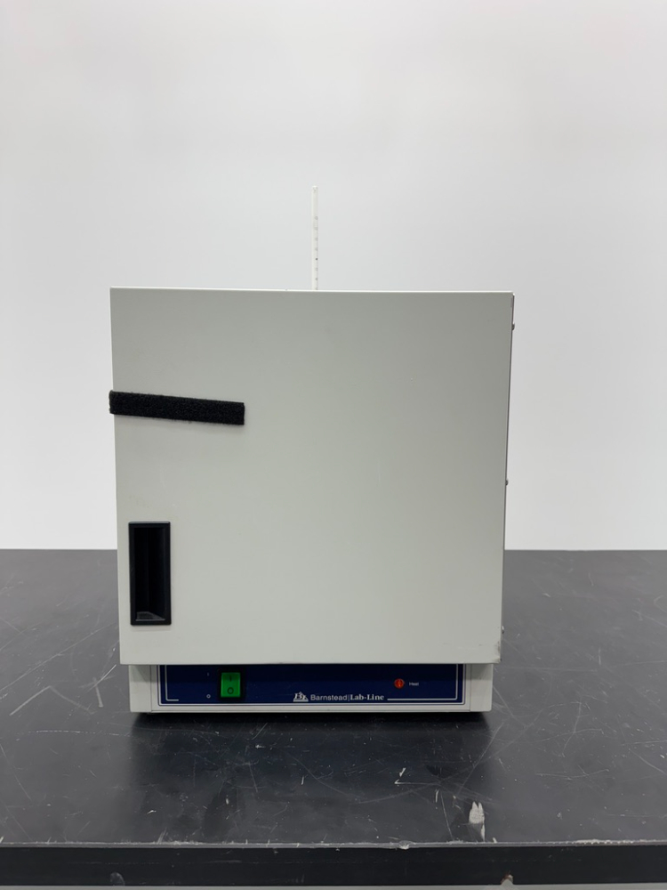 Image of BarnStead Compact Benchtop Incubator.
